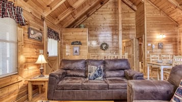 Cabin, 2 Bedrooms | Interior