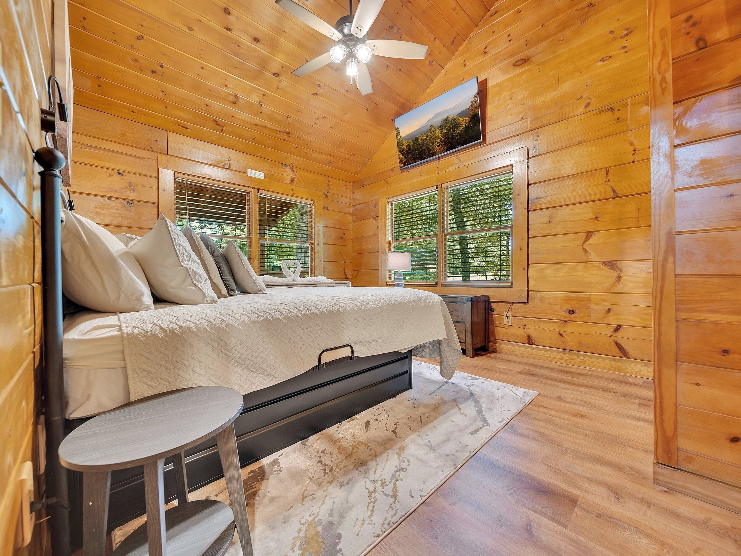 Cabin, 2 Bedrooms | 2 bedrooms, free WiFi