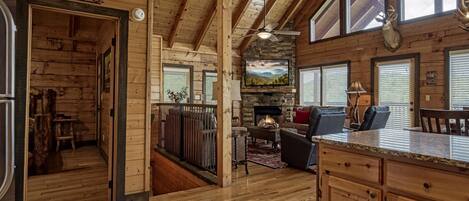 Hytte - 3 soveværelser | Privat køkken | Køleskab, ovn, kaffe-/temaskine, brødrister