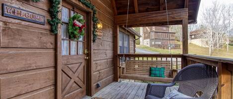 Cabin, 2 Bedrooms | Terrace/patio