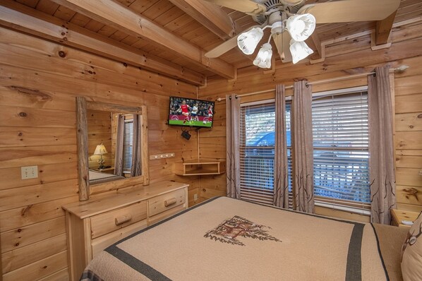 Cabin, 3 Bedrooms | 3 bedrooms, free WiFi