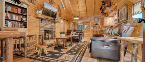 Stuga - 5 sovrum | Vardagsrum | Smart-tv