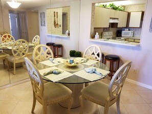 Appart'hôtel, 2 chambres | Restauration