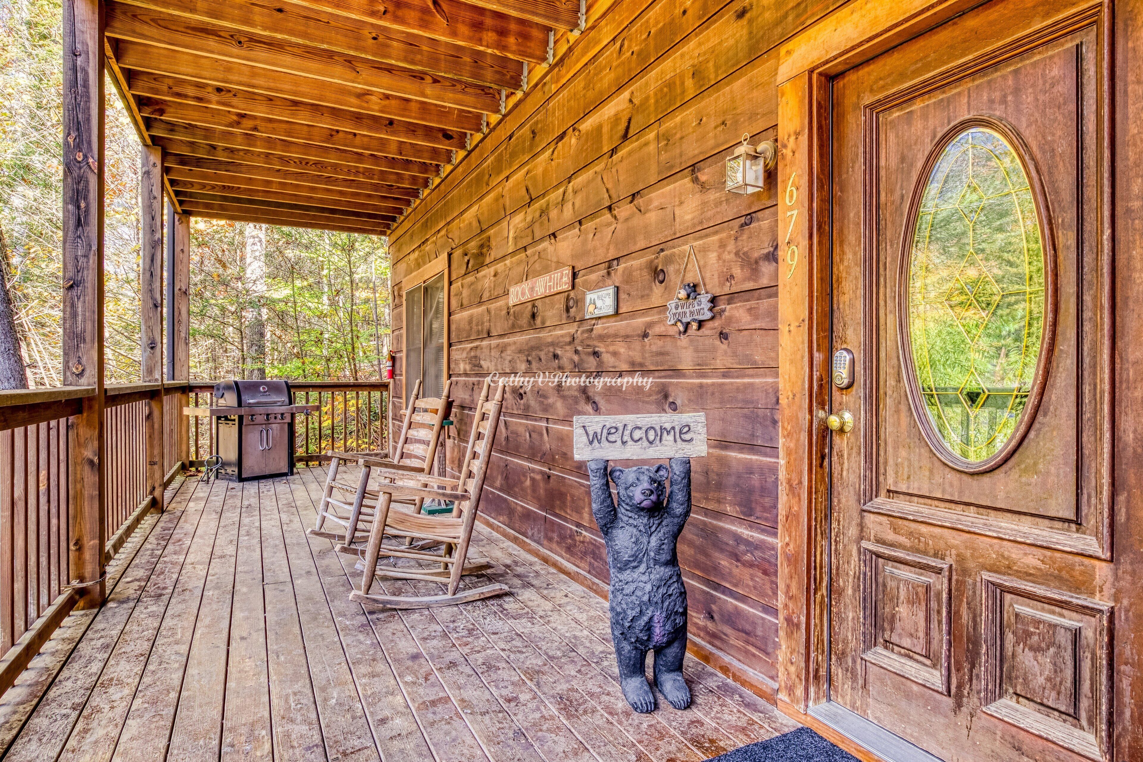 Cabin, 4 Bedrooms | Property grounds