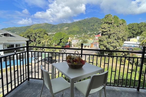 Family Apartment | Terrace/patio