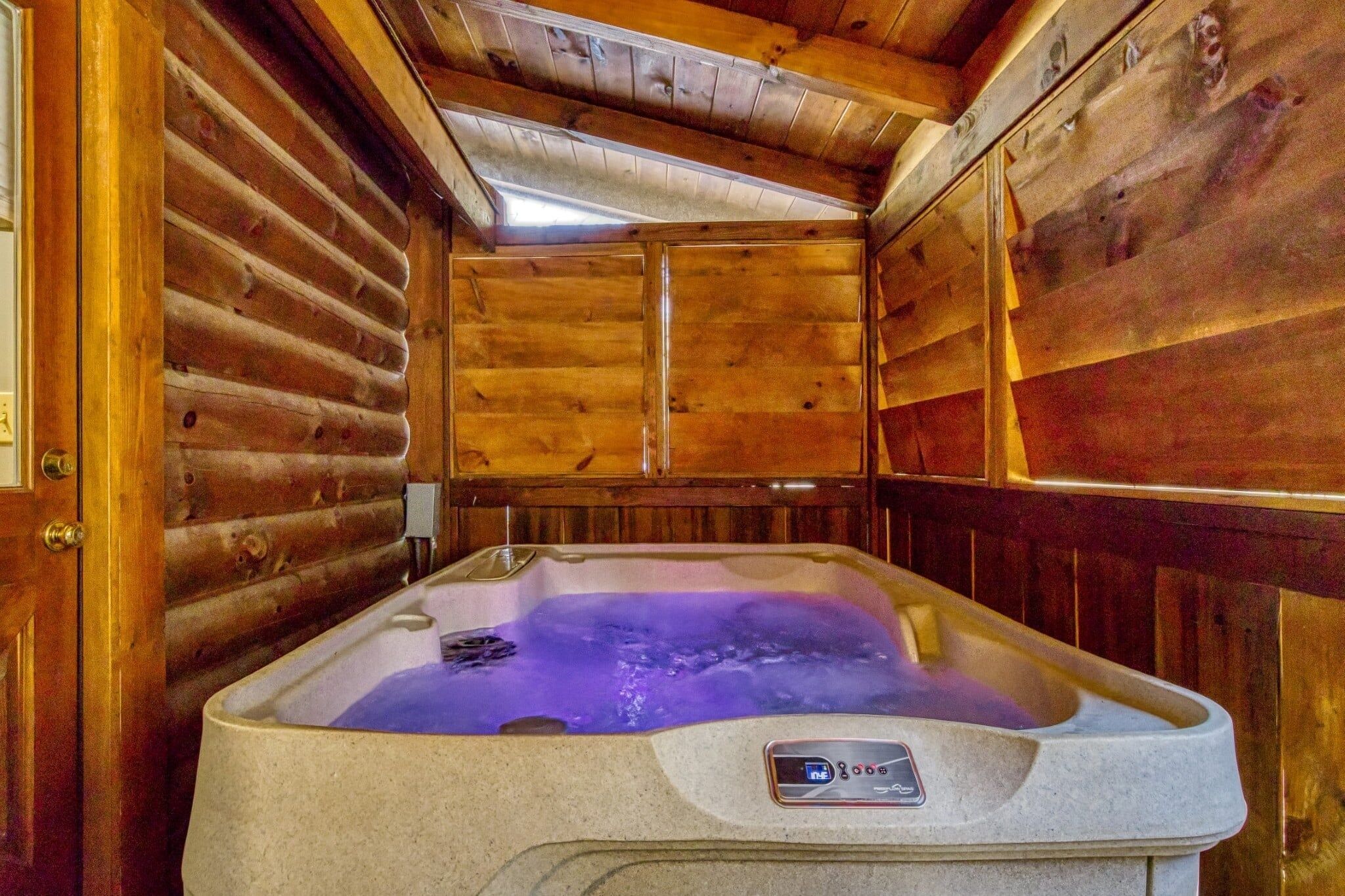Cabin, 2 Bedrooms | Interior