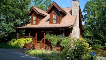 Cabin, 4 Bedrooms | Exterior