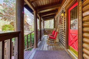 Cabin, 4 Bedrooms | Terrace/patio