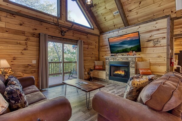 Cabin, 3 Bedrooms | Interior
