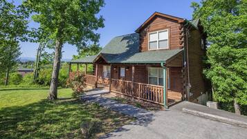 Cabin, 2 Bedrooms | Exterior