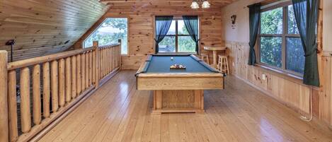 Cabin, 2 Bedrooms | Interior