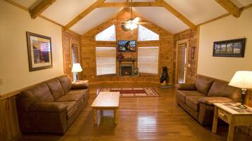 Cabin, 2 Bedrooms | Interior