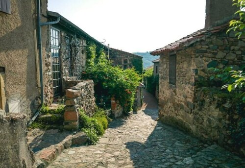 La Grande Maison des Pittoresques – Gîte familial pour 8 à 12 personnes