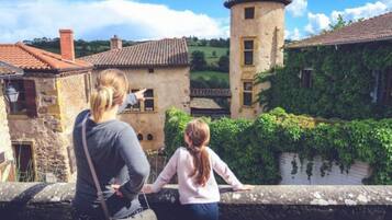 Enceinte de lâhĂ©bergement