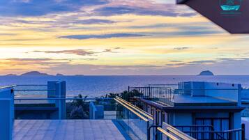 Vue sur la plage/lâocĂ©an