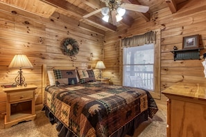 Cabin, 6 Bedrooms - Er6 - On Eagles' Wings - Great Location. Close To All The Action! 6 Bedroom Cabin by RedAwning (Pigeon Forge)