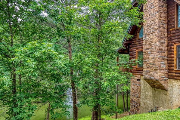 Cabin, 1 Bedroom | Property grounds