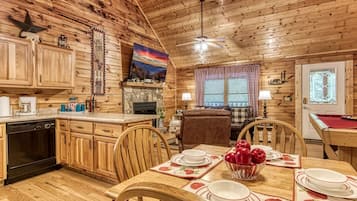 Ferienhütte, 1 Schlafzimmer | Eigene Küche | Kühlschrank, Ofen, Wasserkocher mit Kaffee-/Teezubehör, Toaster