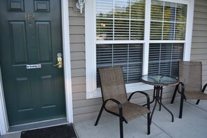 Condo, 1 Bedroom | Interior entrance