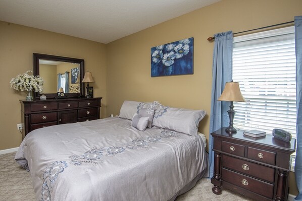 Condo, 1 Bedroom | 1 bedroom, free WiFi