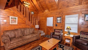 Cabin, 3 Bedrooms | Living area | Smart TV