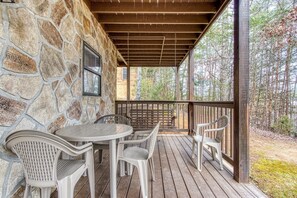 Cabin, 3 Bedrooms | Balcony
