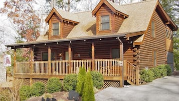 Cabin, 2 Bedrooms | Exterior