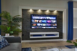 House, Multiple Bedrooms | Interior