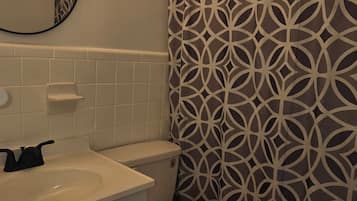 Towels, toilet paper