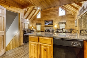 Cabin, Multiple Bedrooms | Interior