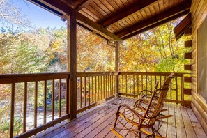 Cabin, Multiple Bedrooms | Property grounds