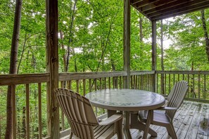 Cabin, 1 Bedroom | Property grounds