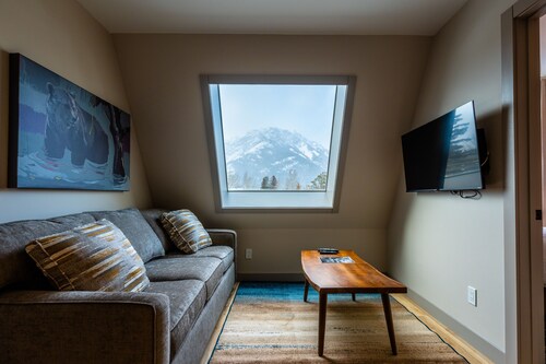 One Bedroom Apartment