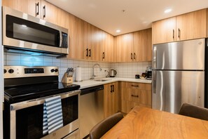 Coffee/tea maker - Two Bedroom Apartment (Banff)