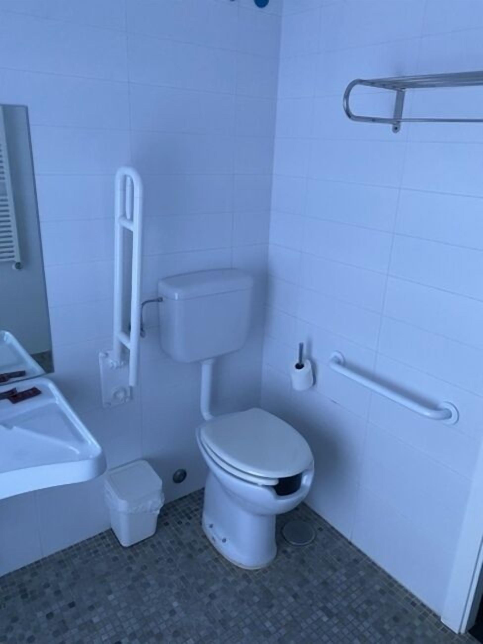 Photo - Hostal La Pinilla