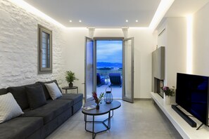 TV connectée, cheminée