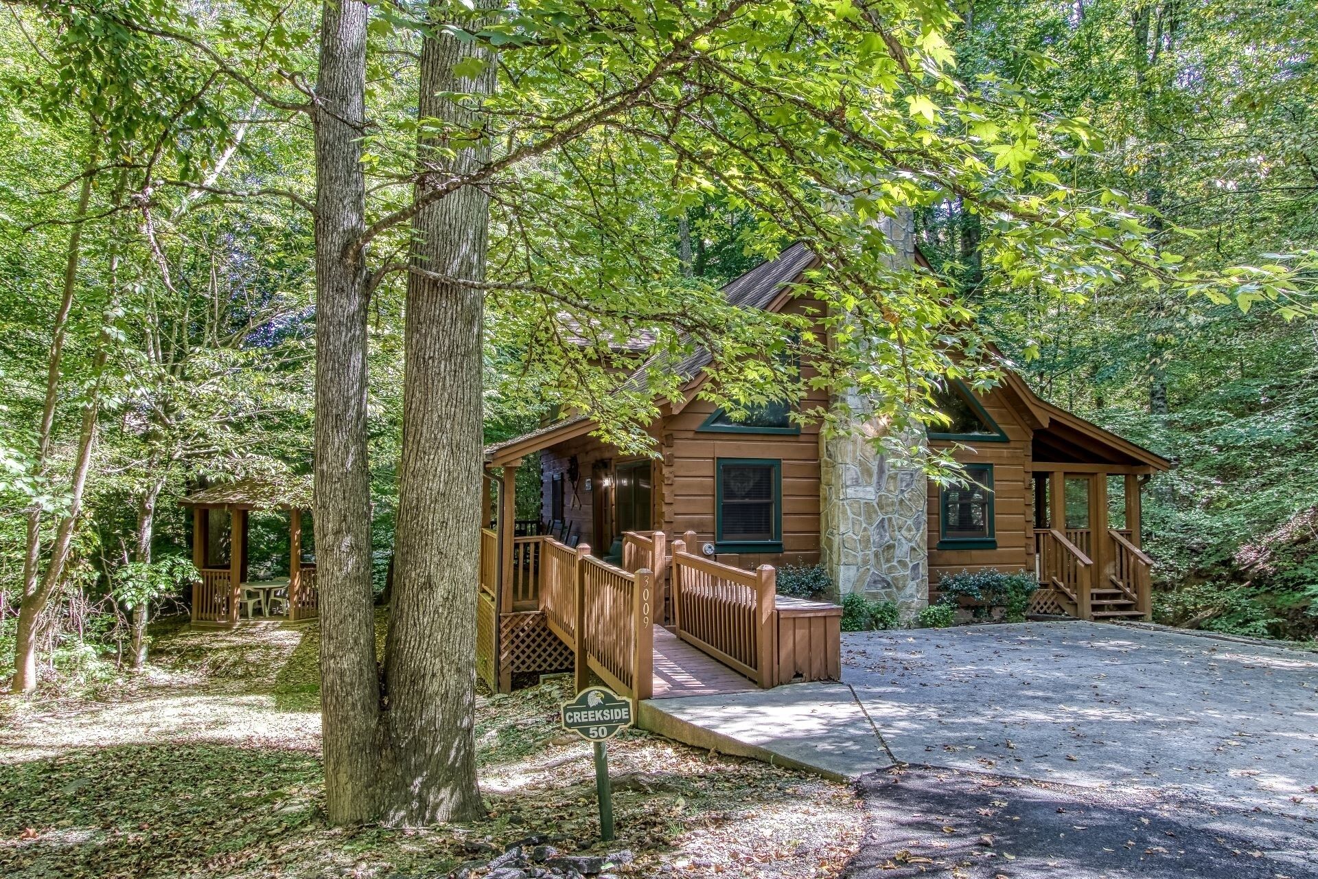 Cabin, 2 Bedrooms | Exterior