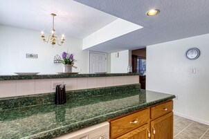 Condo, 2 Bedrooms | Private kitchen | Fridge, oven, coffee/tea maker, toaster