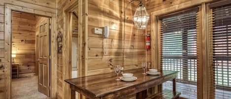 Cabin, 1 Bedroom | Bathroom | Towels