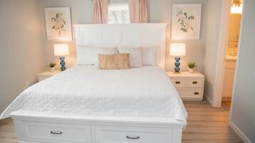 3 slaapkamers, reisbedje, wifi, beddengoed