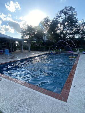 Pool - Happy Trails Cowboy Cabin HOT TUB POOL on 12 ac (Bandera)