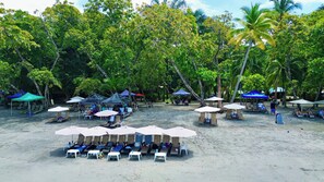 Terrace/patio - Blue Horizon Two Bedroom Apartment A Quepos. Complimentary access to Beach Club (Quepos)