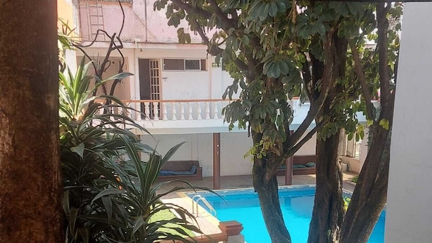 Outdoor pool - Hotel Las Palmas (Cuernavaca)