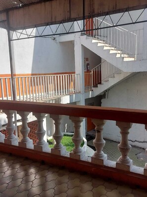 Handrails in stairways