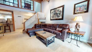 Condo, 2 Bedrooms | Living area | Smart TV