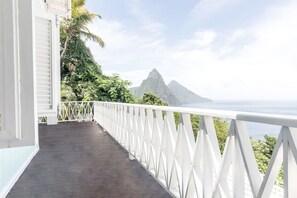 Property grounds - Bananaquit House, large hillside Villa,  Piton View -  Direct from Owner  (Mamin)