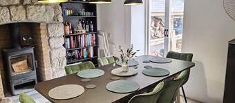 Character cottage in centre of Cornwall with sun trap garden