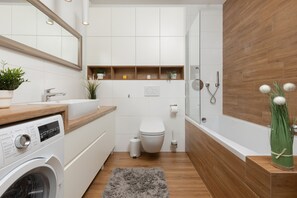 Towels - Lux Jana Kazimierza by Renters Prestige (Warsaw)