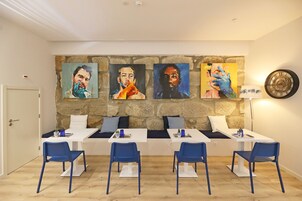 Desayuno continental incluido todos los días 