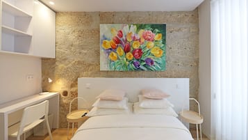 City Double Room | Desk, free WiFi